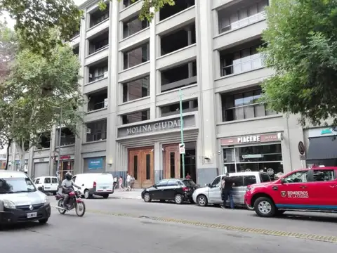 Departamento en Alquiler con 1 cochera