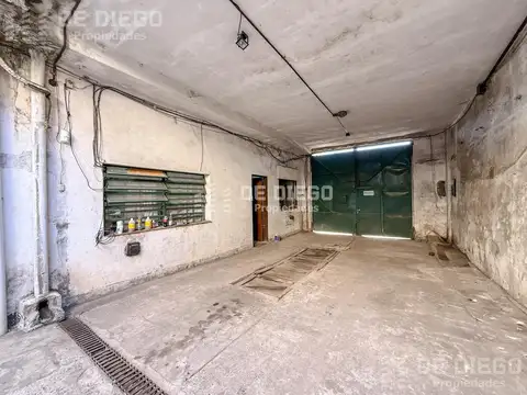 Galpon en Venta en Boulogne, USD 300.000