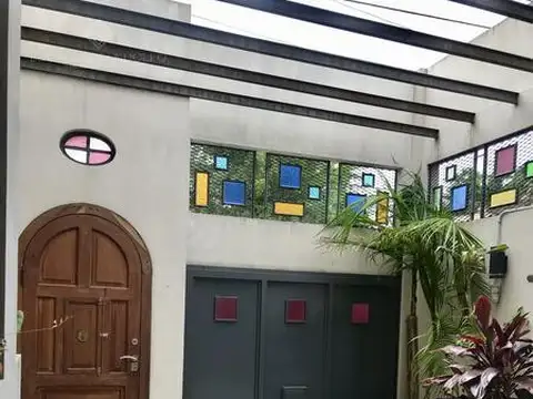 INMEJORABLE PROPIEDAD!!!! Cerca de todo - Vta. Directa