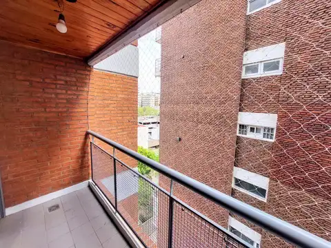 Departamento en Alquiler en Ramos Mejía, $ 900.000
