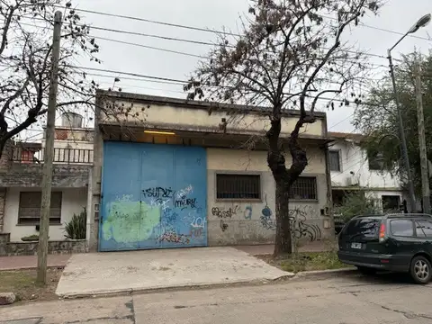 Venta galpon -deposito- Victoria