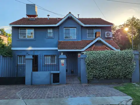 Casa en venta con 3 dormitorios -Triángulo de Don Torcuato - APTO CREDITO