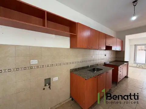 Depto Tipo Casa en Alquiler de 2 dormitorios