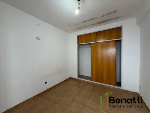 Depto Tipo Casa en Alquiler en Ramos Mejia, $ 600.000