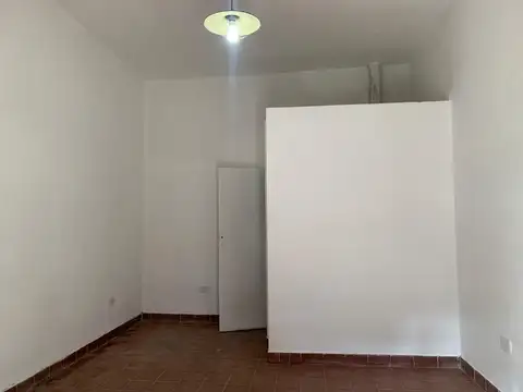 Local en Alquiler 50 años