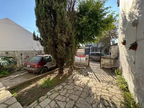 Depto Tipo Casa en Venta con 1 cocheras