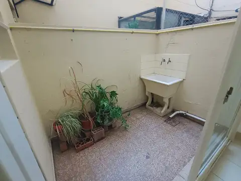 Departamento en Alquiler en Olivos Vias/Maipu, $ 680.000