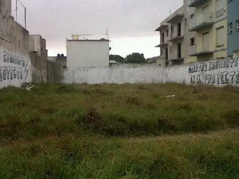 Terreno en Venta en Constitucion, USD 199.000