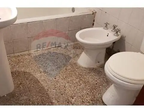 Depto Tipo Casa 2 ambientes con 1 baño