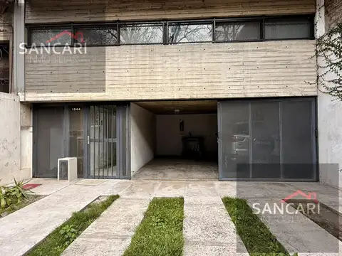 Departamento en Alquiler con 2 cocheras