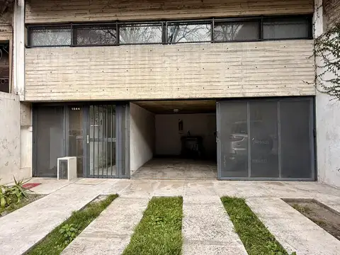 Departamento en Alquiler con 2 cocheras