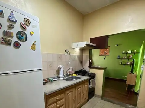 Casa 4 ambientes con 1 baño