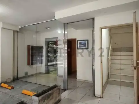 Zeballos 2600, Piso 3