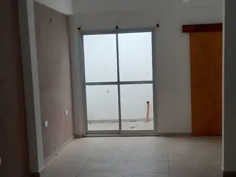 Departamento en Alquiler en La Plata, $ 380.000