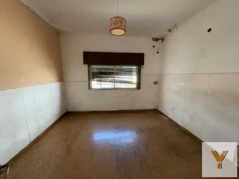 Casa en venta - 2 Dormitorios 1 Baño - Pergamino