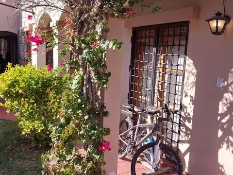Espectacular Casa en Venta en 6ta Sección