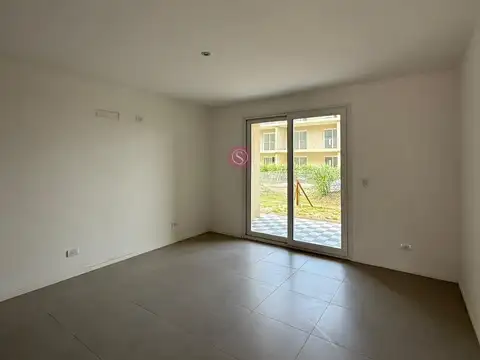 Departamento en Venta en La Lonja, USD 85.000