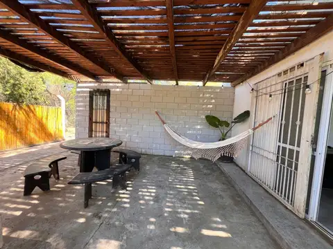 VENTA FINCA CON PILETA EN YANDA