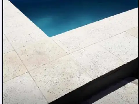 Casa en Venta en Merlo Muy Luminosa!