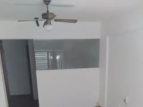 Oficina en Alquiler en Centro, $ 250.000