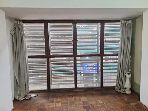 Belgrano 100, Piso 2