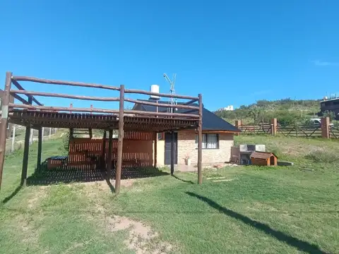 CASA 1 D A 100 METROS DEL RIO - CARLOS PAZ