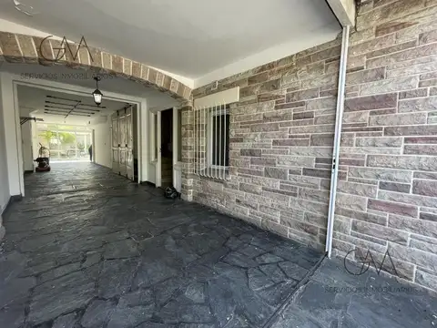 Casa en Alquiler Temporal de 4 dormitorios