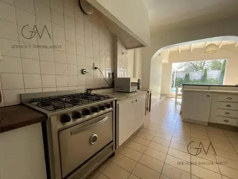 Chalet en alquiler temporal en Playa Grande