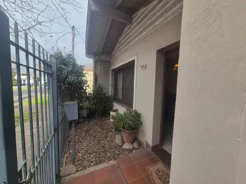 Casa en Burzaco