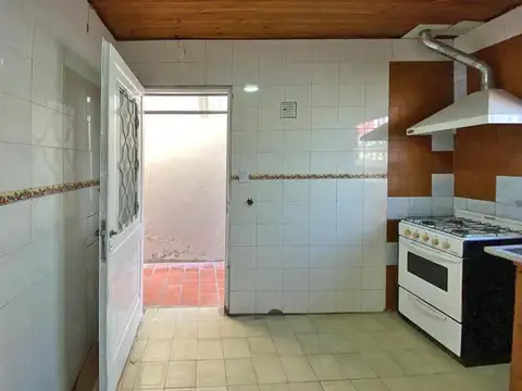 Depto Tipo Casa en Alquiler de 1 dormitorio