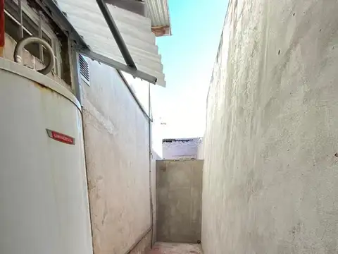 Depto Tipo Casa en Alquiler en Merlo, $ 400.000
