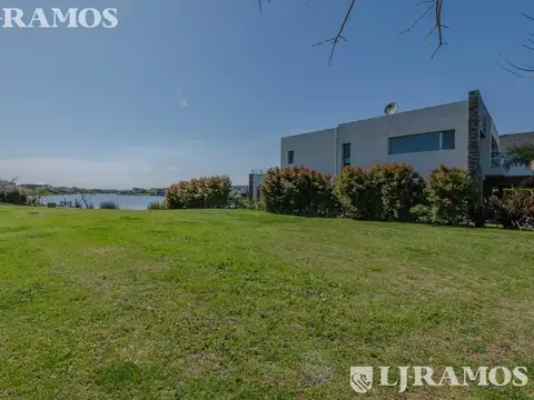 Terreno en  venta en el Barrio Vistas con vista al lago, PUERTOS / ESCOBAR