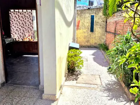 Depto Tipo Casa 3 ambientes con 1 baño
