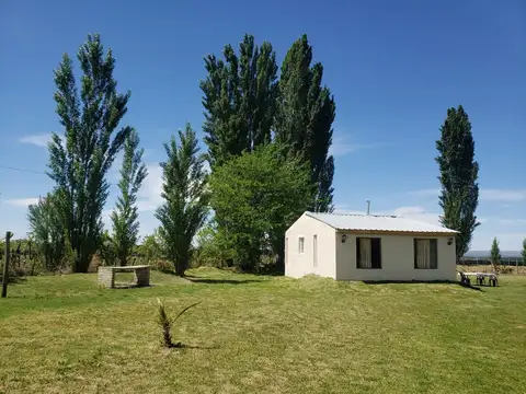 Casa 6 ambientes con 2 baños