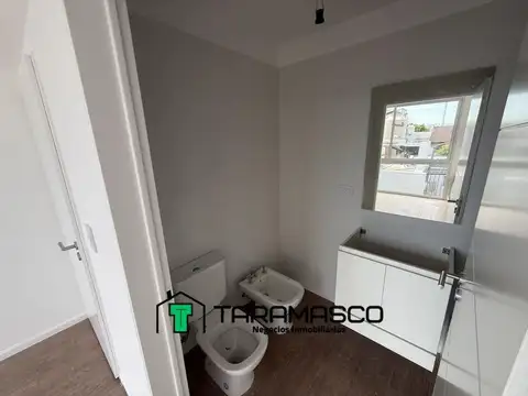 Depto Tipo Casa en Venta al Norte