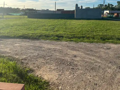 Terreno - Melchor Romero