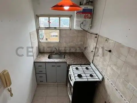 ALQUILER DEPARTAMENTO ACTIVA Alquiler dpto 2 amb c/balcón Caseros