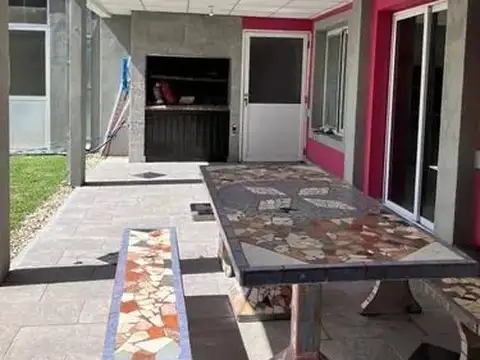 OPORTUNIDAD VENTA CASA 4 AMBIENTES EN HARAS MARIA ELENA