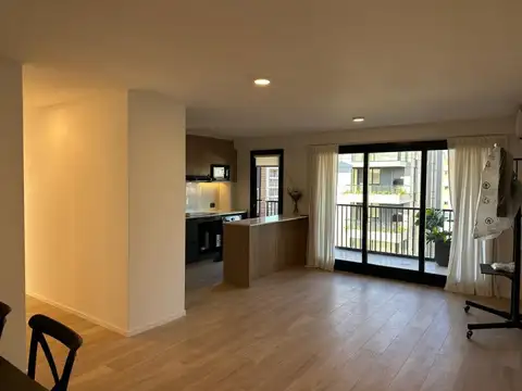 Departamento En Venta En Ituzaingó Centro Con Terraza