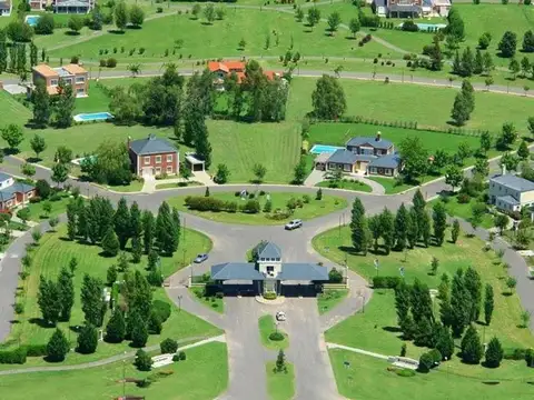 LOTE EN BARRIO SANTA ELENA PILAR DEL ESTE