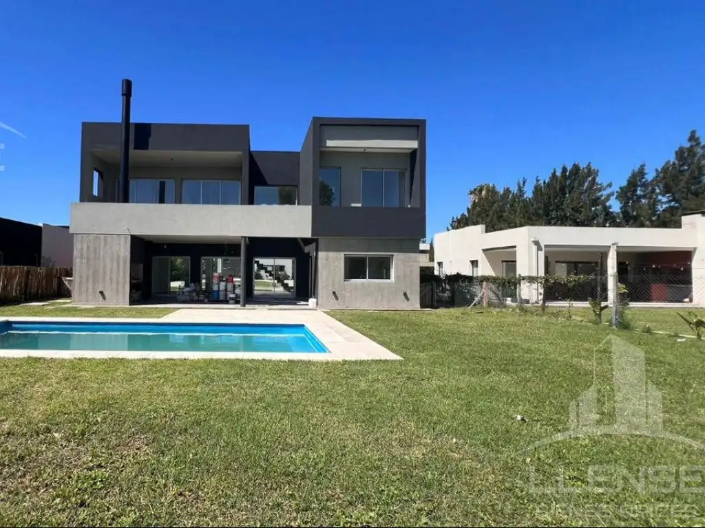 Casa 4 ambientes en 2 plantas en venta - Barrio Privado Las Golondrinas - Foto 21