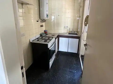 Dr J Valentin Gomez 2700, Piso 4