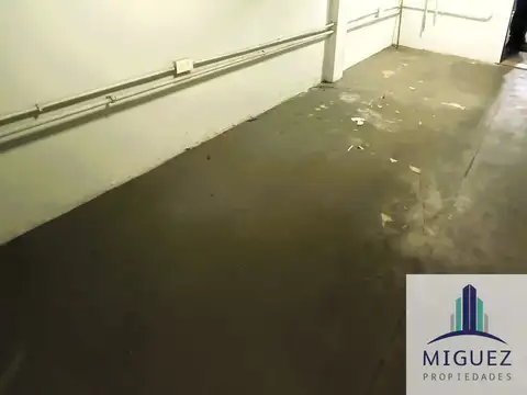 Galpón en alquiler de 493m2 ubicado en Villa Domínico