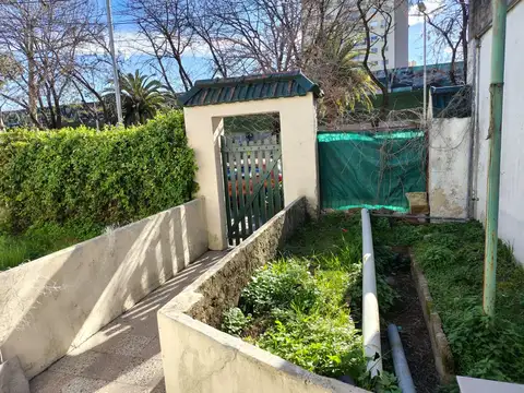 CASA EN VTA AVELLANEDA- OPORT- EXC UBIC- A REFACC