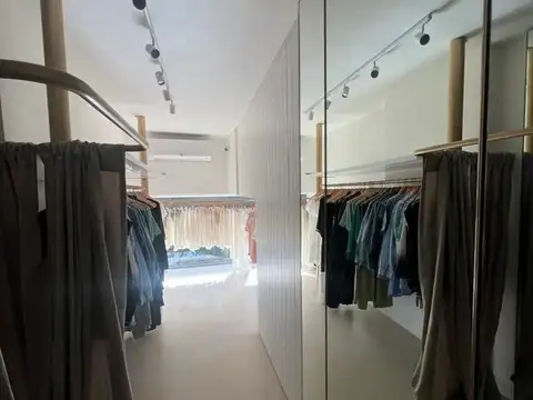 Local en Venta en Recoleta, USD 330.000