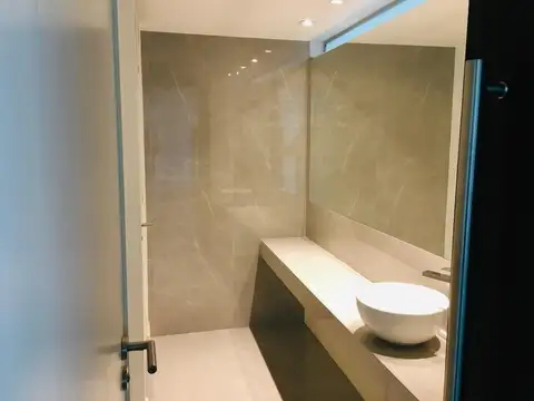 Oficina 2 ambientes con 2 baños
