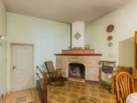 Depto Tipo Casa en Venta 57 años