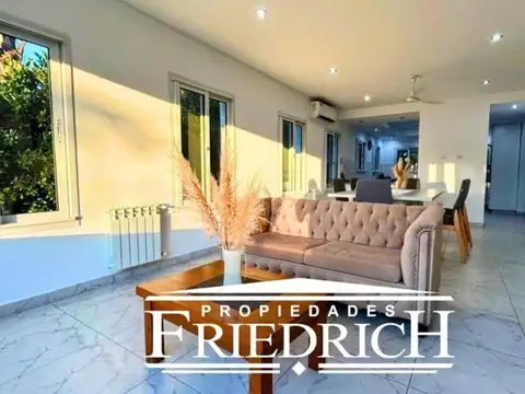 Casa en Alquiler de 3 dormitorios