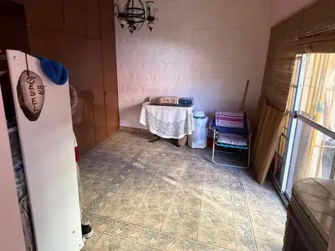 Depto Tipo Casa en Venta 50 años