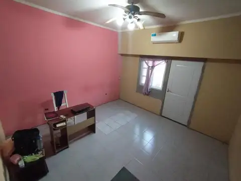 Casa en Venta en Berazategui, USD 82.500